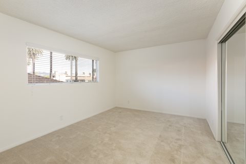 Bedroom with Carpet Floors